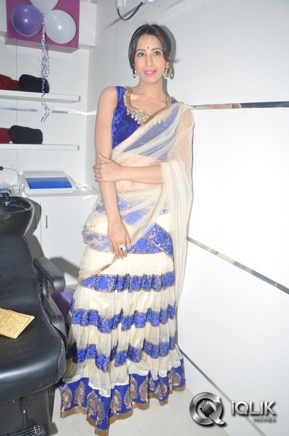 Sanjjanaa-Launches-Naturals-Family-Salon-and-Spa